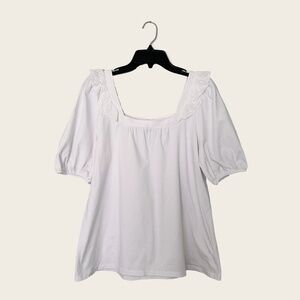The Pioneer Woman White Short Puff Sleeve Top